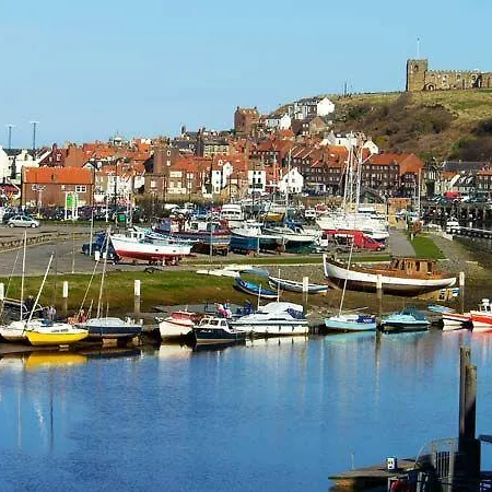 Cadliam Apartamento Whitby